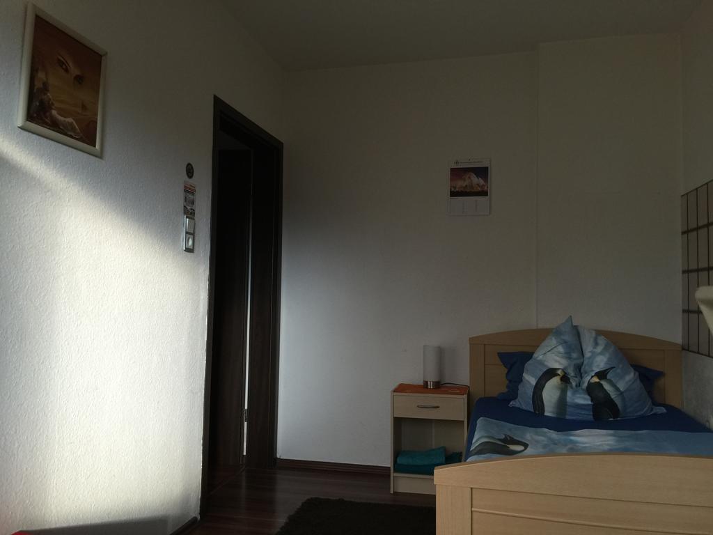 Gaestehaus Peterhoff Birresdorf الغرفة الصورة