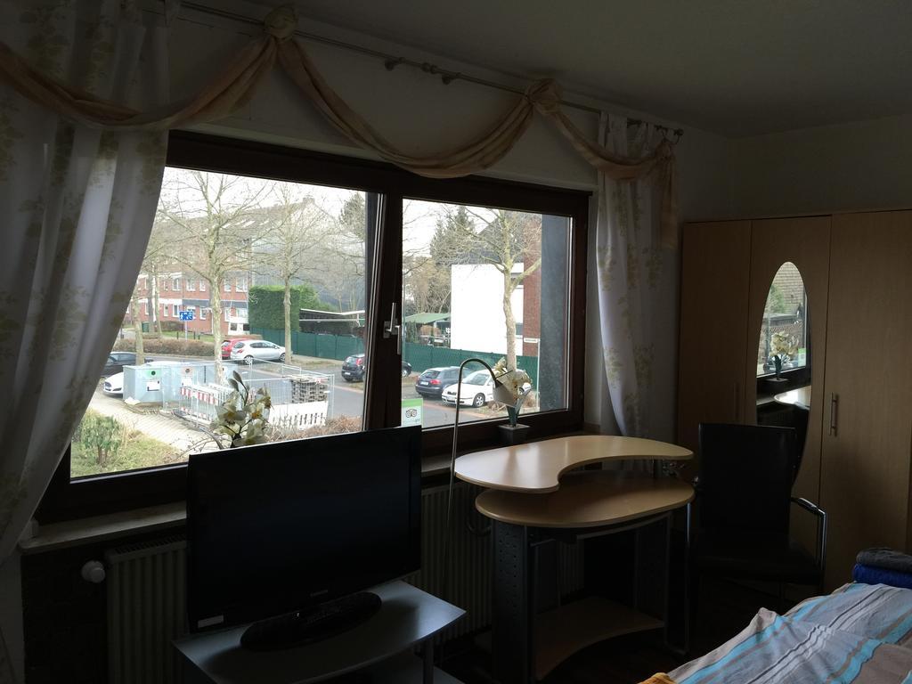 Gaestehaus Peterhoff Birresdorf الغرفة الصورة